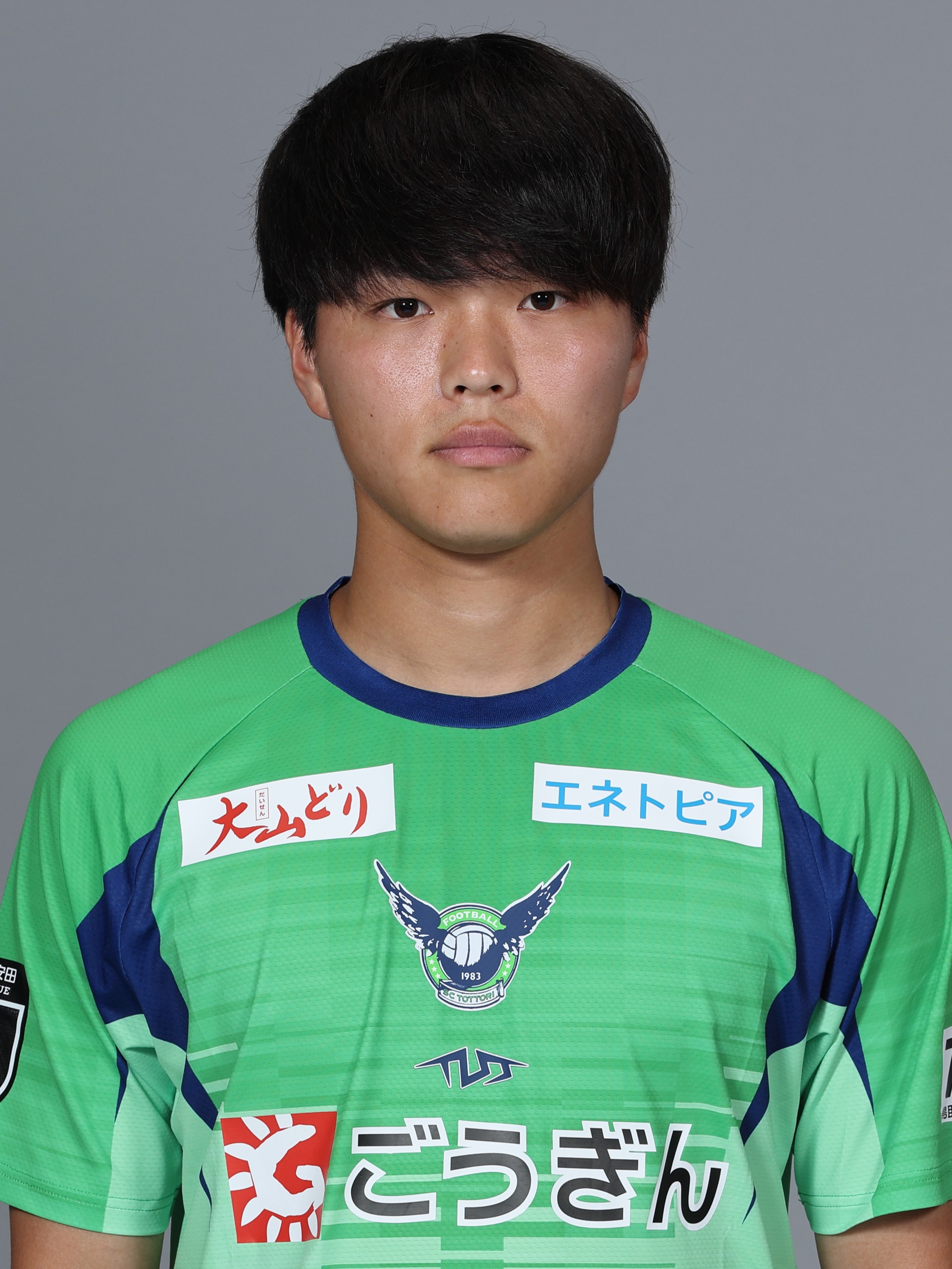 鄭 翔英