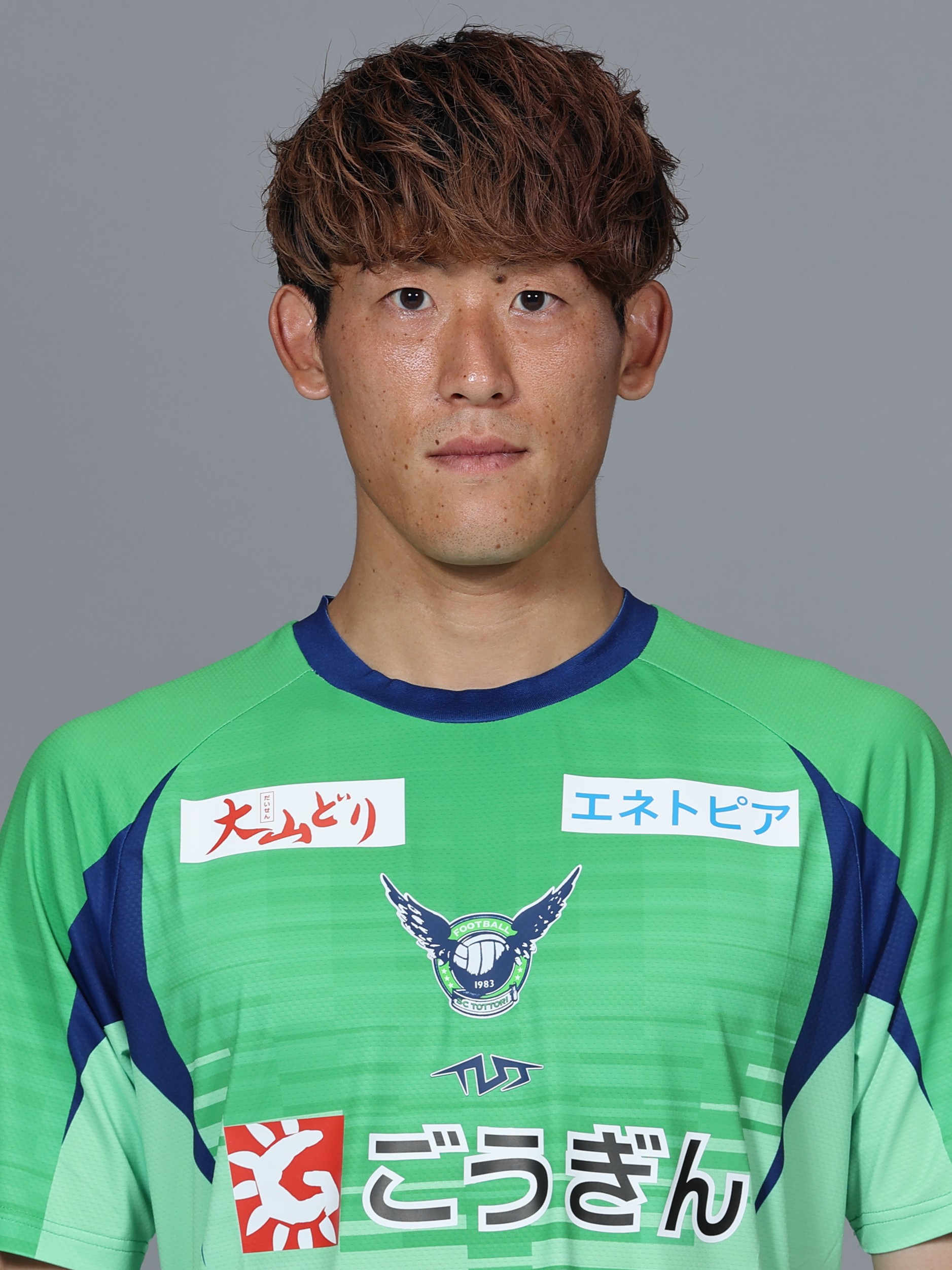 大嶋 春樹