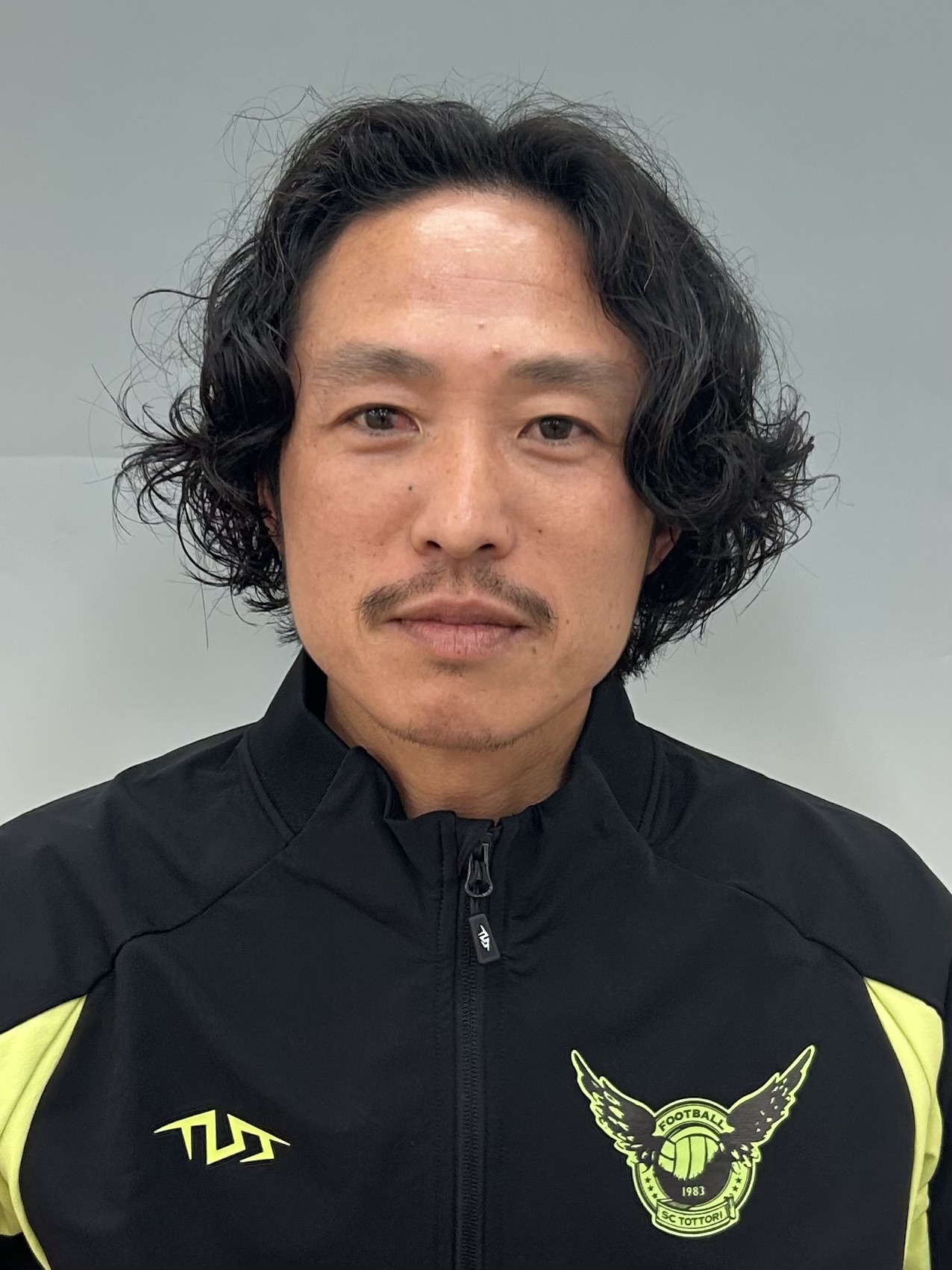 鶴見 聡貴